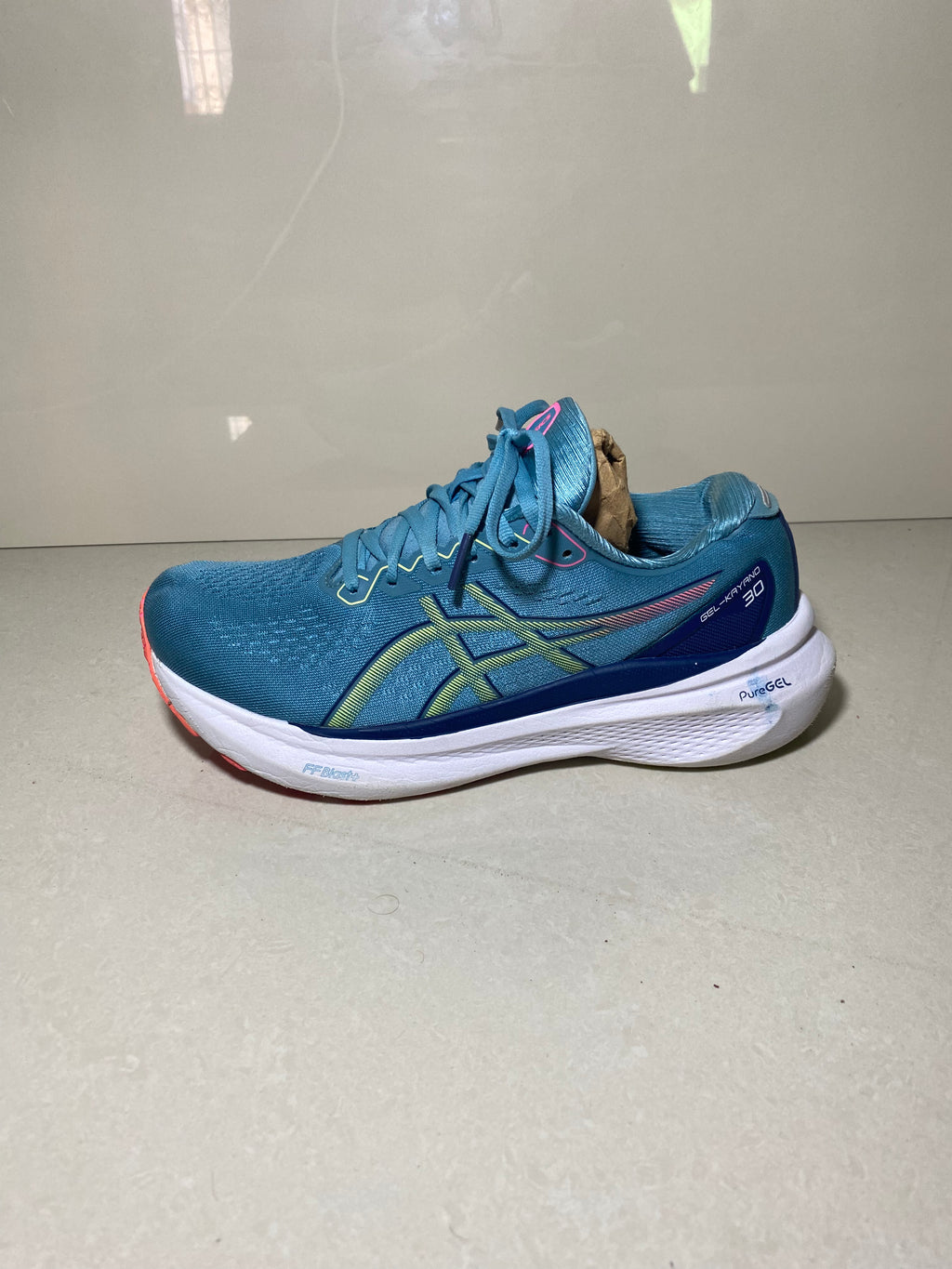 ASICS Gel-Kayano 30