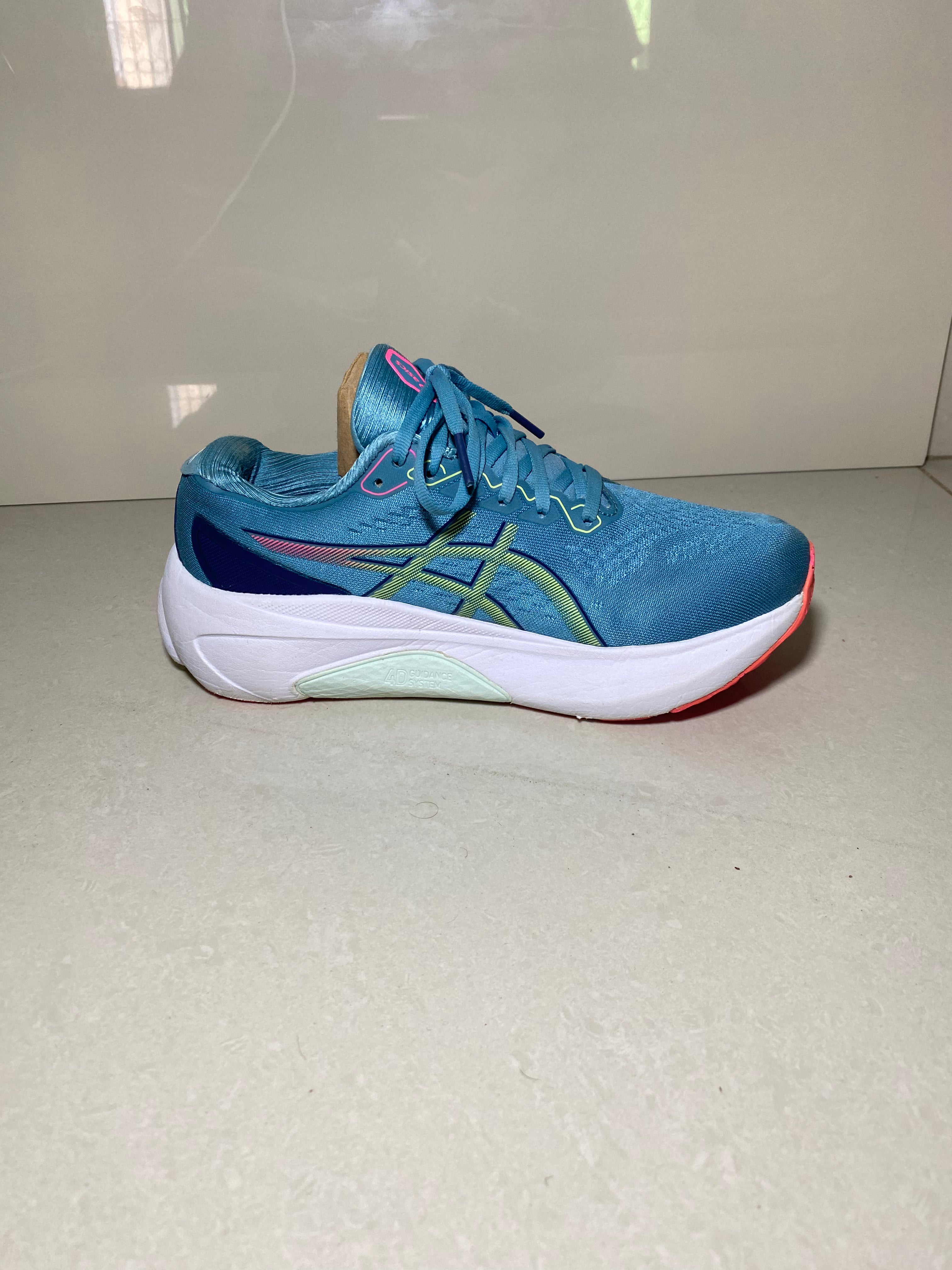 ASICS Gel-Kayano 30