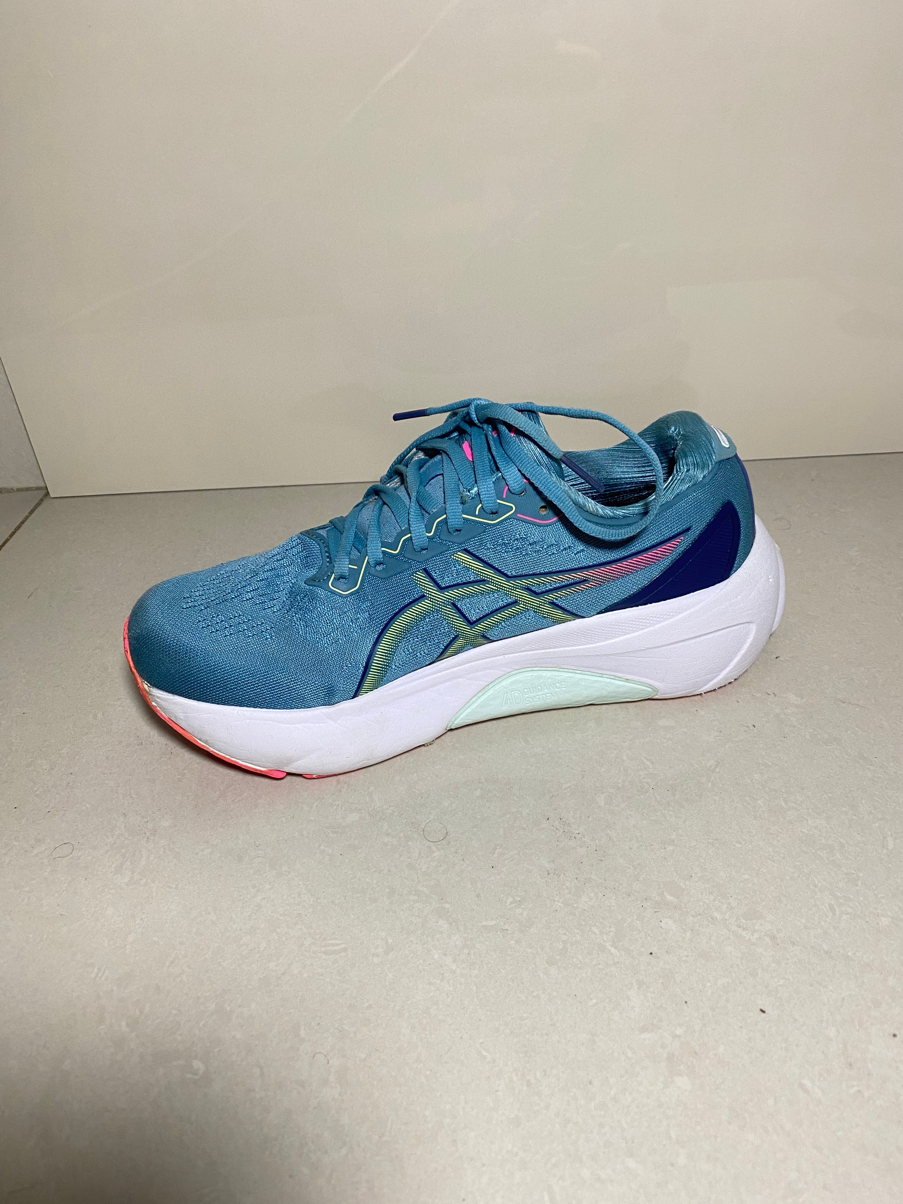 ASICS Gel-Kayano 30