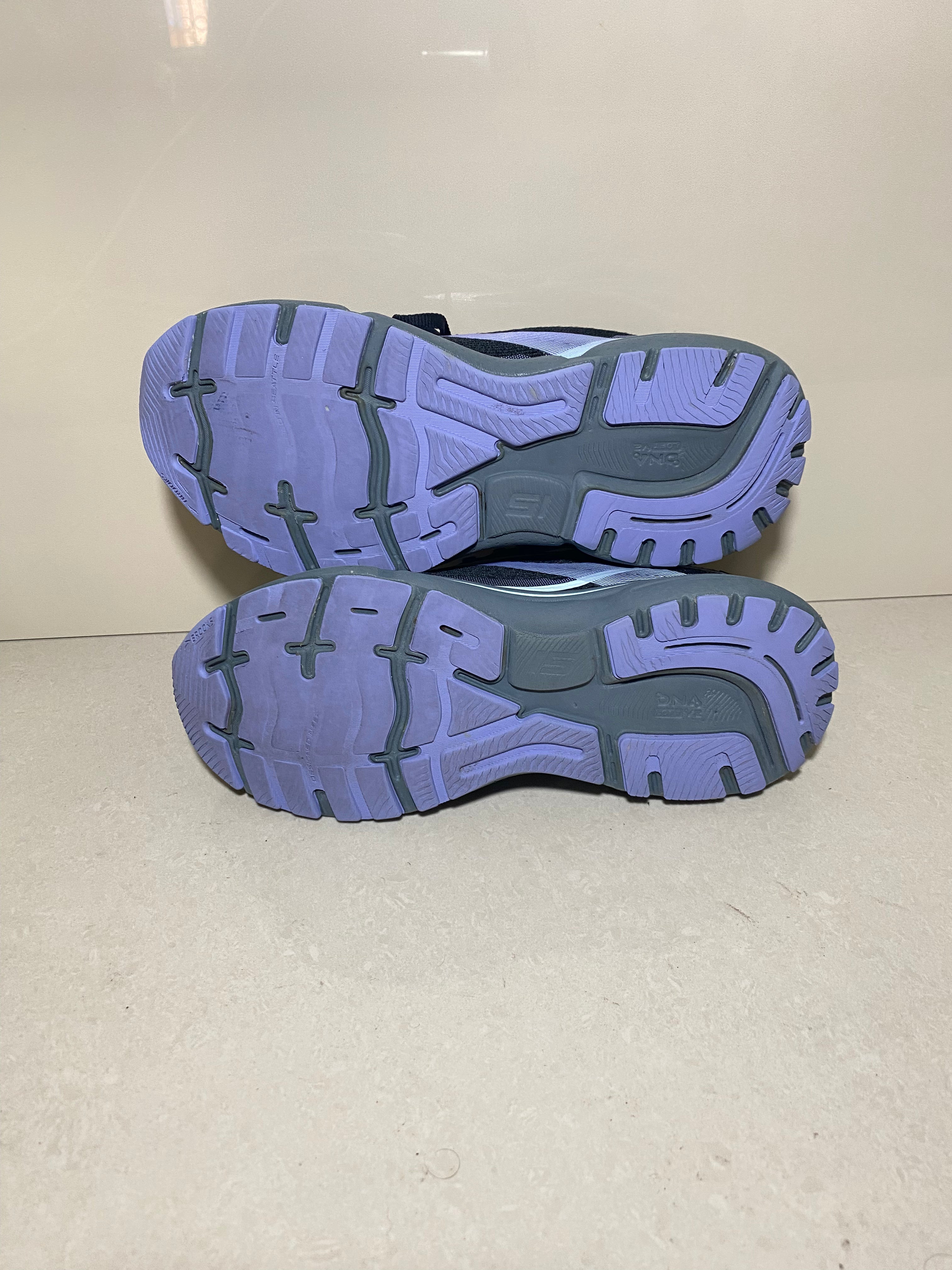 Brooks Ghost 15 – Black Jacaranda