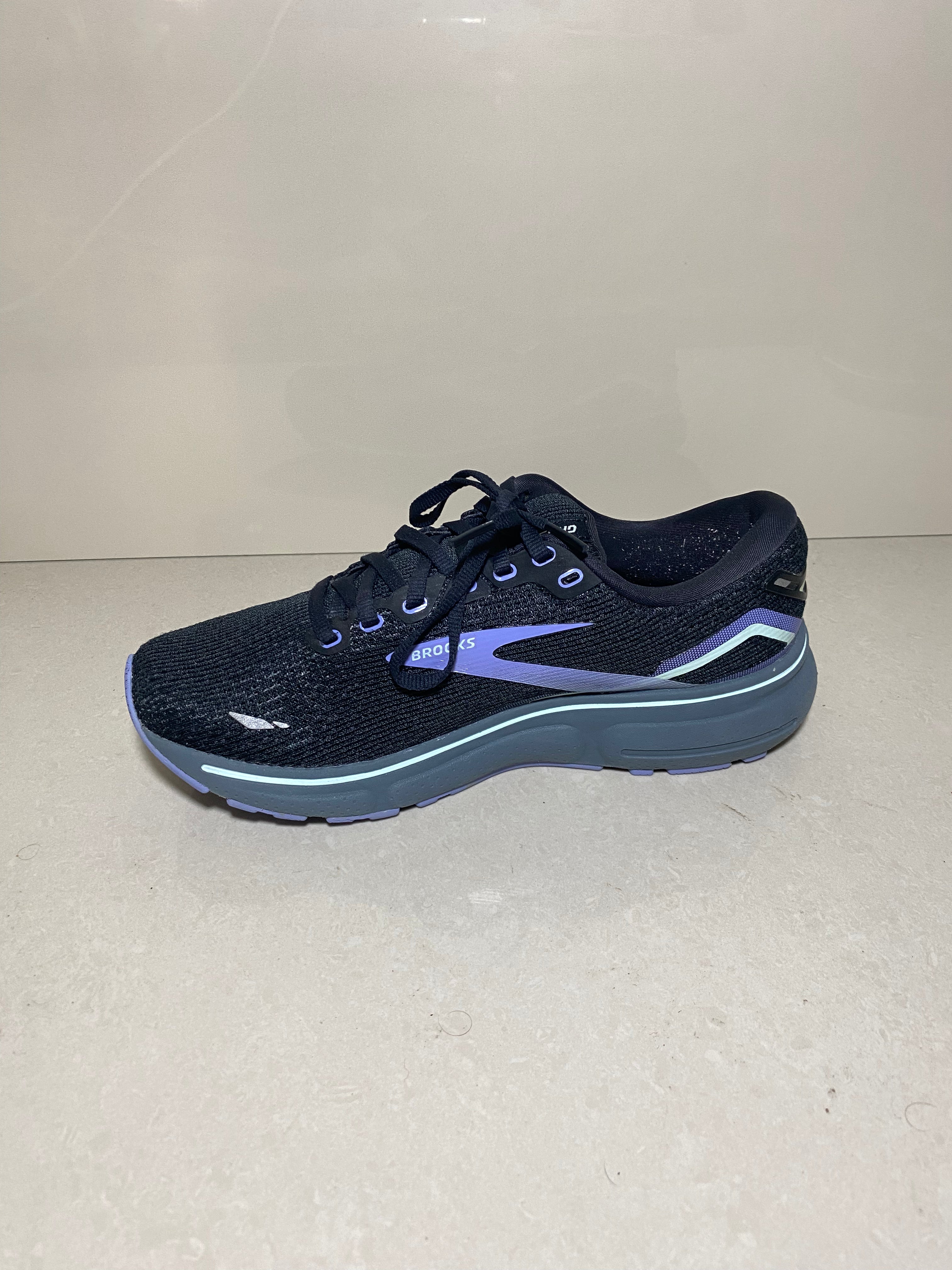 Brooks Ghost 15 – Black Jacaranda