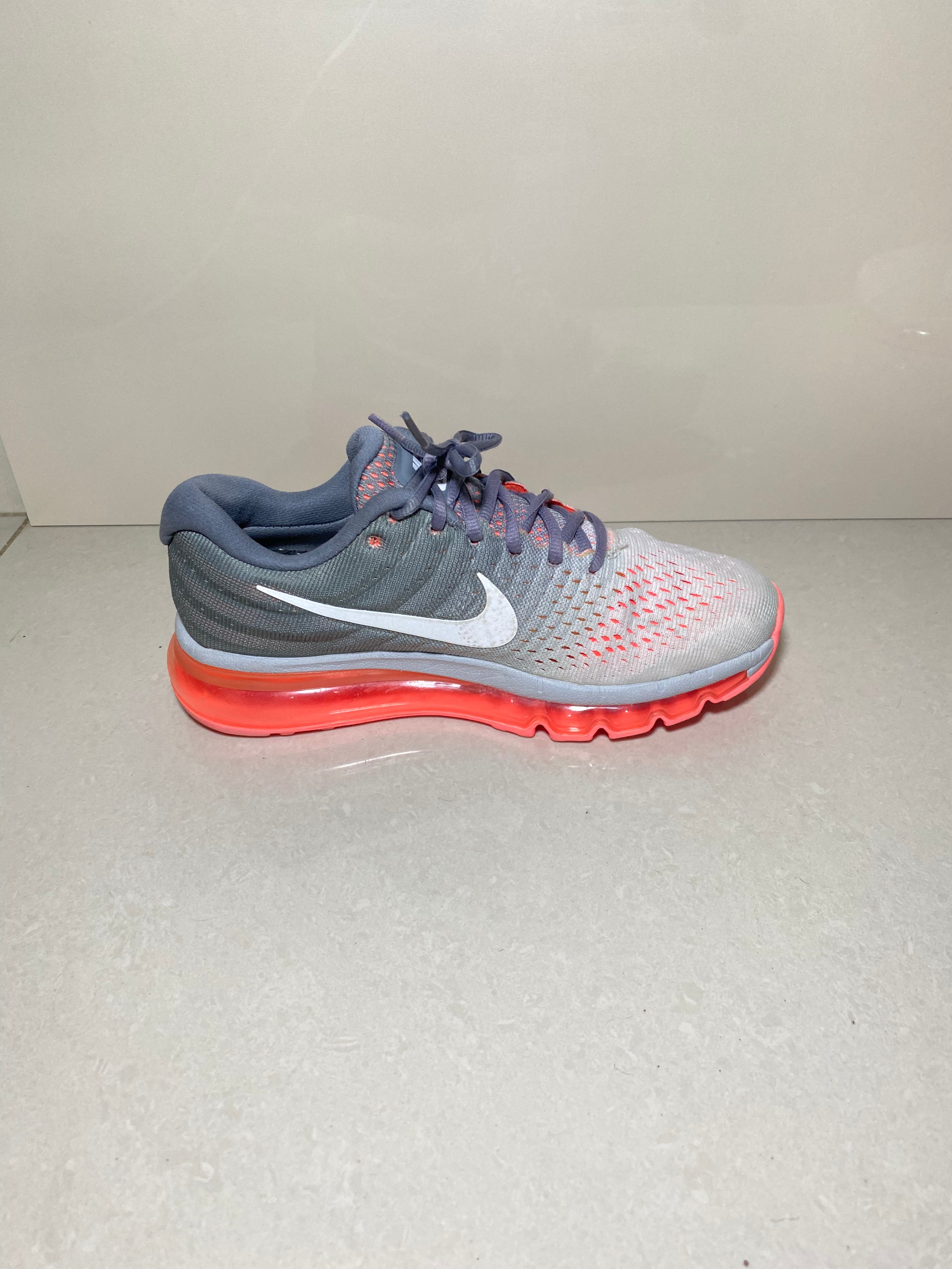 Nike Air Max 2017 — Premium Running Shoes