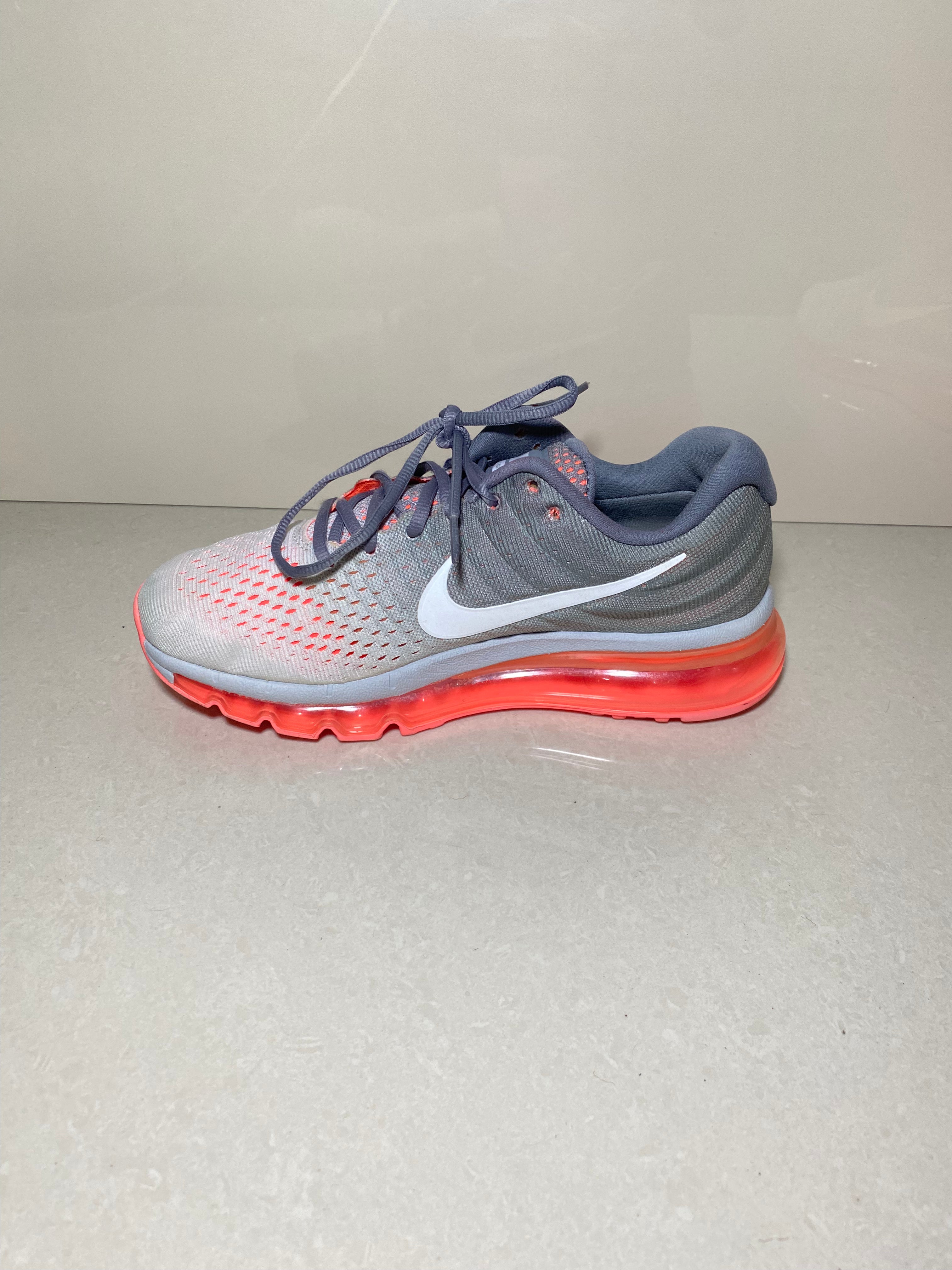 Nike Air Max 2017 — Premium Running Shoes