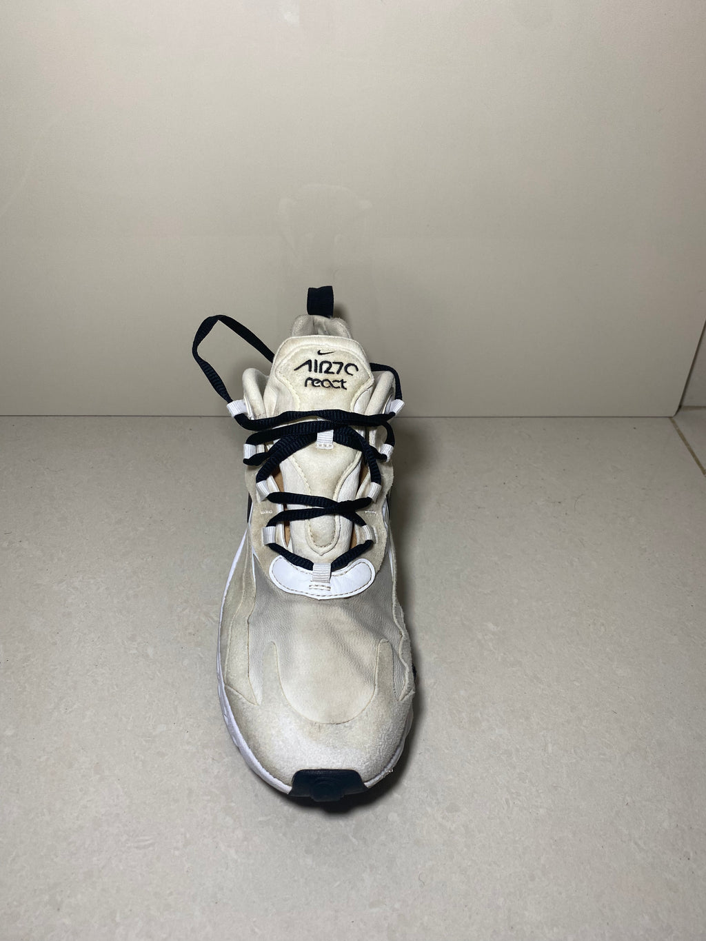 Nike Air Max 270 - Cream & Black Sneaker